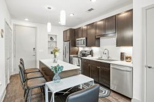 BrightHaven Frisco Apt with Pool Near The Star