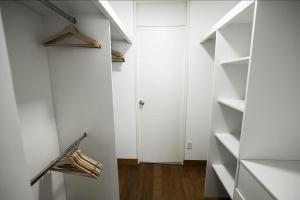 iStay Dpto moderno iluminado Miraf Parque Kennedy