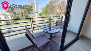iStay Nuevo 2D 2B Balcón