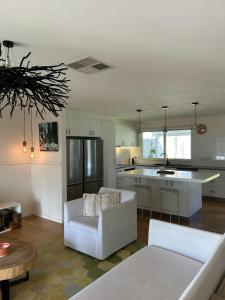 Bundalong River Retreat & Poolside Bliss