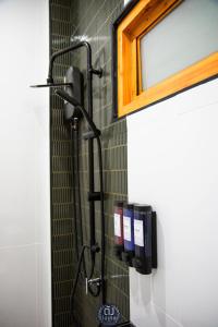 ตัง โฮเทล