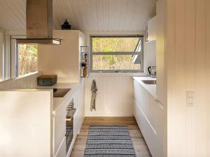 10 person holiday home in Jerup-By Traum