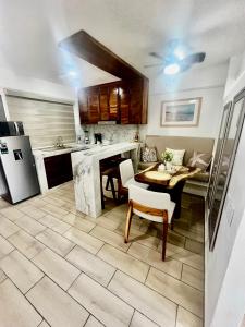 Acogedor departamento a unos pasos del mar de Zihuatanejo