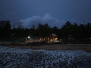 Bougainvillea Beach Home - Guruvayur - Chavakkad
