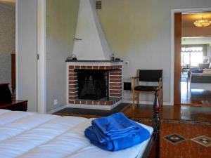 7 person holiday home in SKÄRHAMN