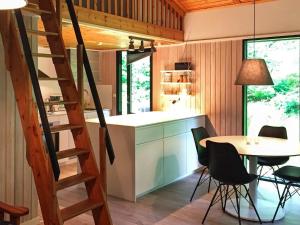 6 person holiday home in TJÖRNARP