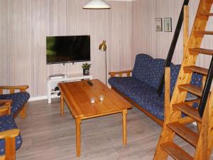 6 person holiday home in TJÖRNARP