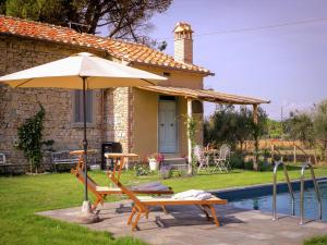 Villa in Cortona with Private Pool and Views