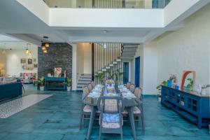 SaffronStays Tarangini by Ganges