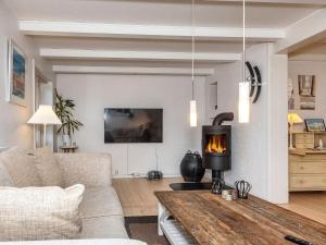 6 person holiday home in Skagen