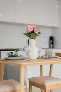 Scandi Calm - Sleek 1BD Duplex near Everything