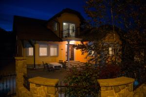 3 star appartamento Apartments Neva Postumia Slovenia