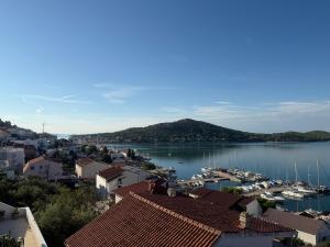 SEASPRAY APARTMENTS TISNO