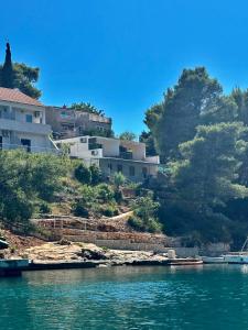 Apartmani Bah Basina