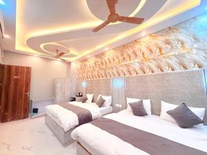 Hotel Grand Safari
