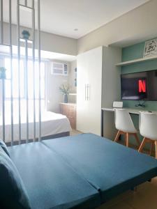 Modern Studio at Cebu IT park with Pool Access & Fast WiFi