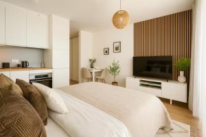 nook I Airport apartments