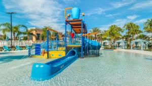 GRH9402 - Solara Resort - 4 Bed 3.5 Baths Villa