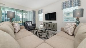 GRH9402 - Solara Resort - 4 Bed 3.5 Baths Villa