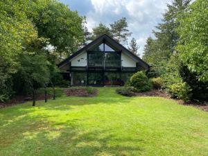 Ferienhaus mit Ruhe Wasser Licht