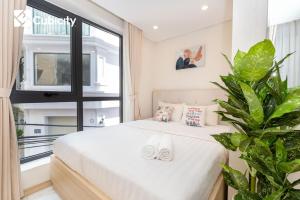 Cubicity Hidden House