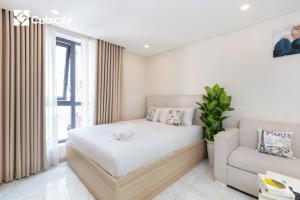 Cubicity Hidden House