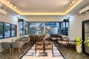 RedDoorz Plus at KAVA Living Syariah