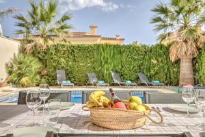 Can Caldero by Rentallorca