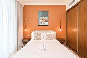 Beach Serenity, Modern 1BR in Dubai, Palace Beach Residences, Emaar Beachfront