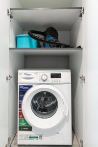 Amazing 2BR Peaceful Views in Midtown Near Sports City