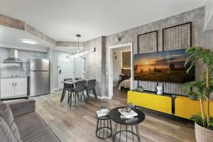 1 BR1 Bath sleeps 6 Close to Universal Parks