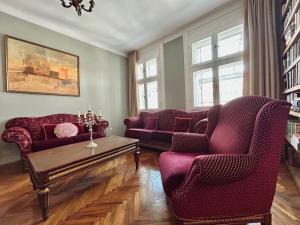 Modern Historic Apartment