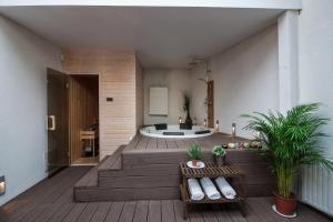 Large Krakow Apartment - Near Kazimierz - City Center