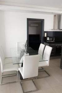 Relax by the sea in Manta