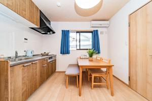 夏様東九条 京都南区の静かな路地 九条駅と京都駅徒歩圏内の温もり一軒家