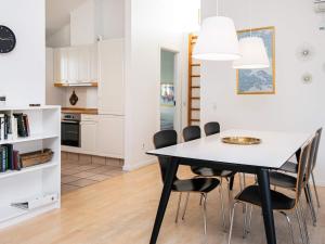 8 person holiday home in Aabenraa-By Traum