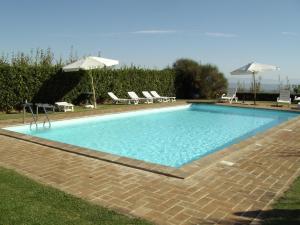 Farmhouse Montepulciano near Vineyards Pool