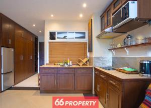 Wabi-Sabi Lanna Desk Nimman Walk