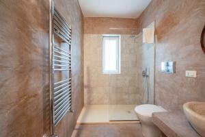 Casolare degli Ulivi villa with heated pool