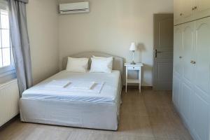 Comfortable Villa - 2min from the Beach