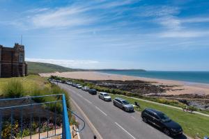 Devon Beach Court, sea views of Woolacombe
