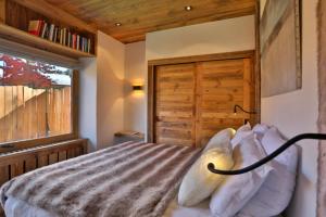 Spacious T3 with balcony in the center of town