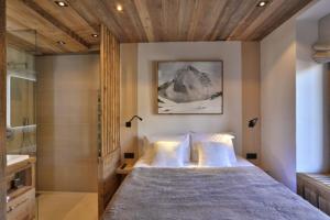 Spacious T3 with balcony in the center of town