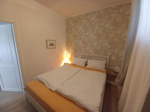 Separates Gästehäuschen PAULCHEN in ruhiger, idyllischer am Dresdner Elbhang