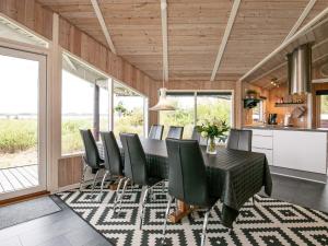 6 person holiday home in Højslev-By Traum