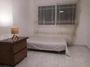 Flat 10 minutes from the airport