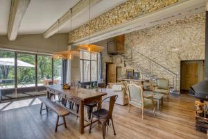 Domaine de LEssentiel de Lavande