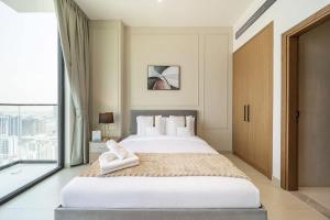 Airstay - Cozy Smart Studio - City Views - Monthly Offer Available