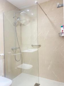 Beach house with pool at the Fortí viewpoint