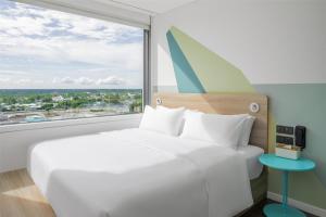 Tru by Hilton Hau Giang City Centre